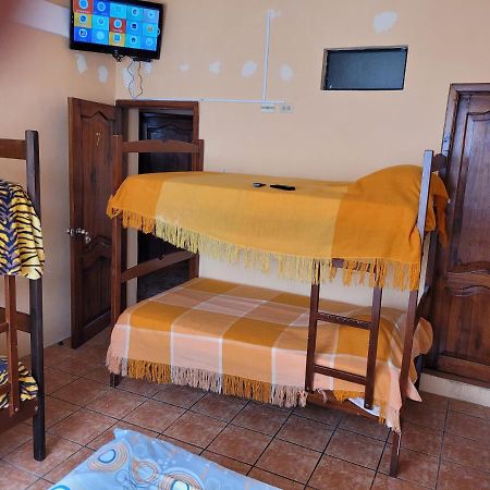 Hostal Haziel Salinas  Zewnętrze zdjęcie