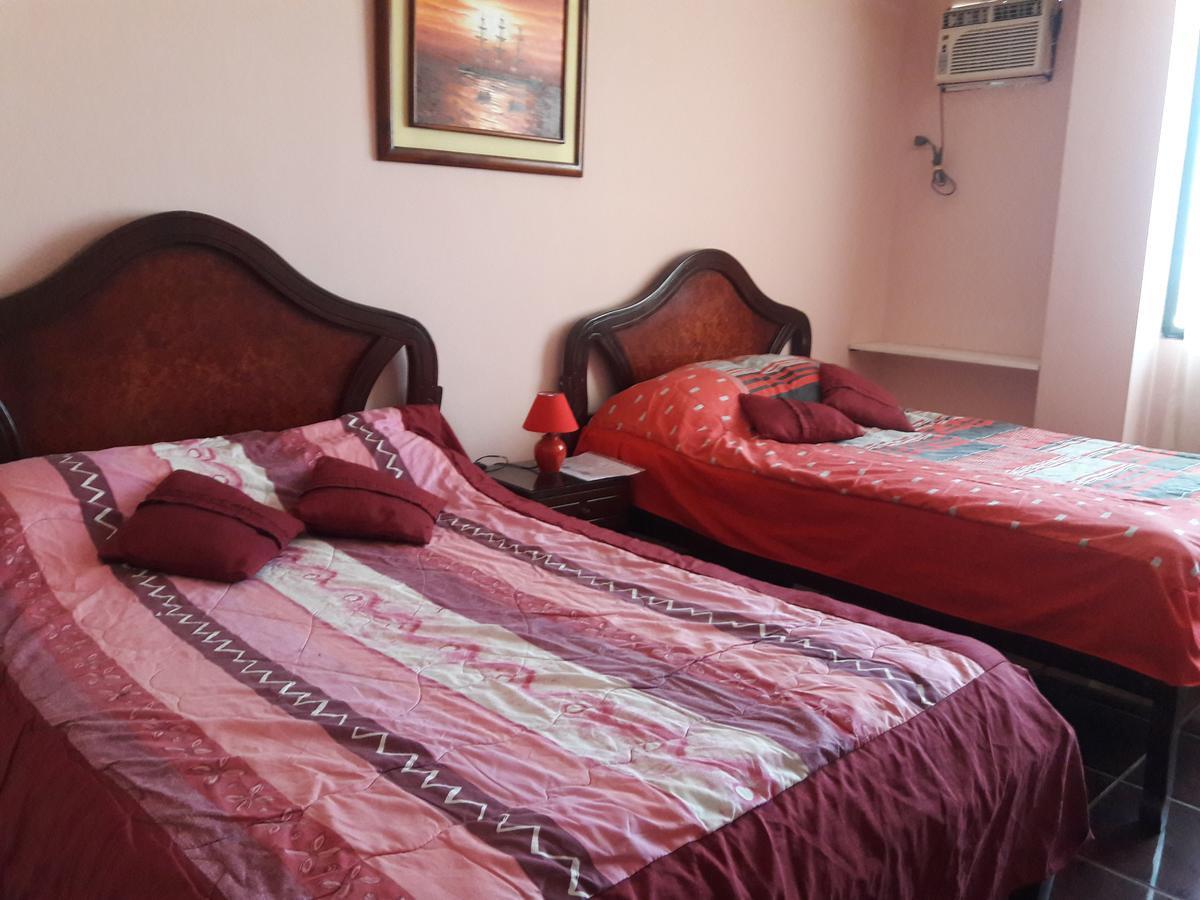 Hostal Haziel Salinas  Zewnętrze zdjęcie